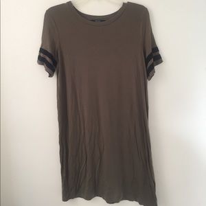 Green Tshirt Dress